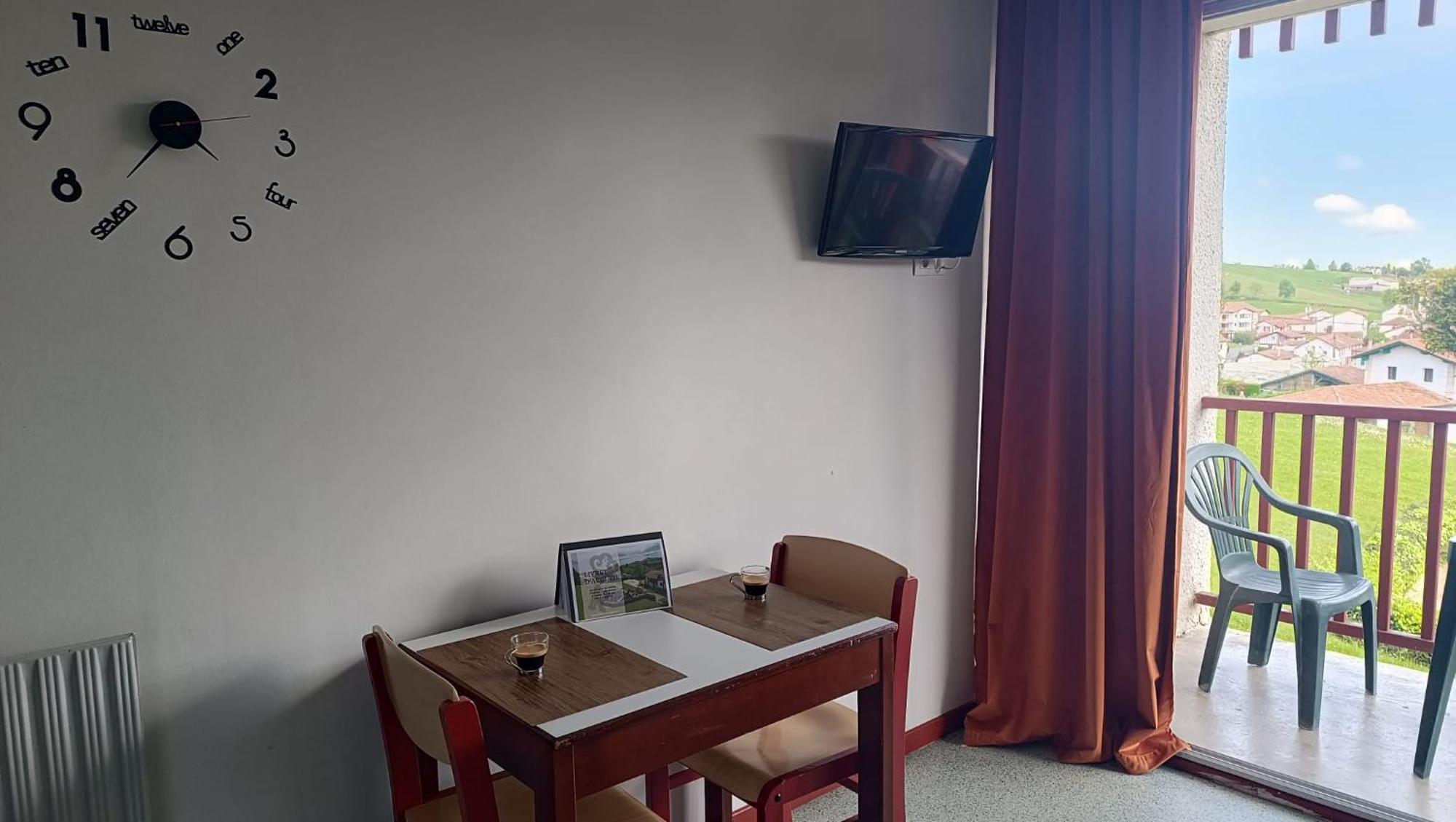 Appartement Adour Piscine Vue Montagnes à Souraïde Extérieur photo